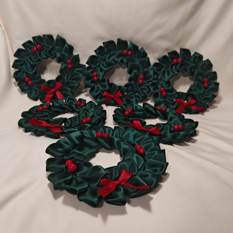 Bomboniera da 10cm di diametro con foglie e fiocchettino