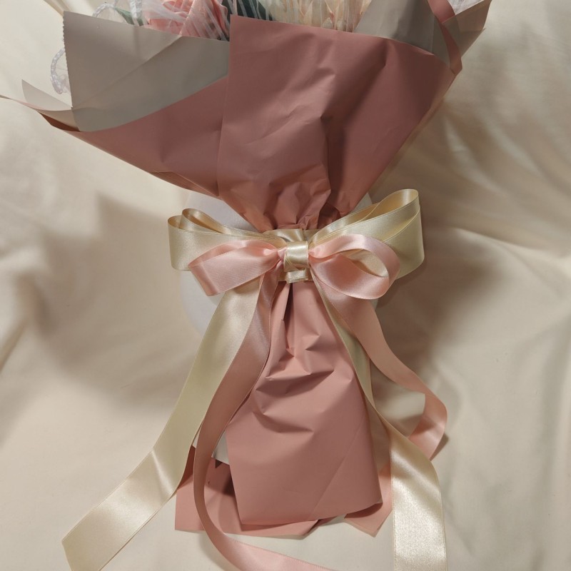 Bouquet di fiori misti in tessuto