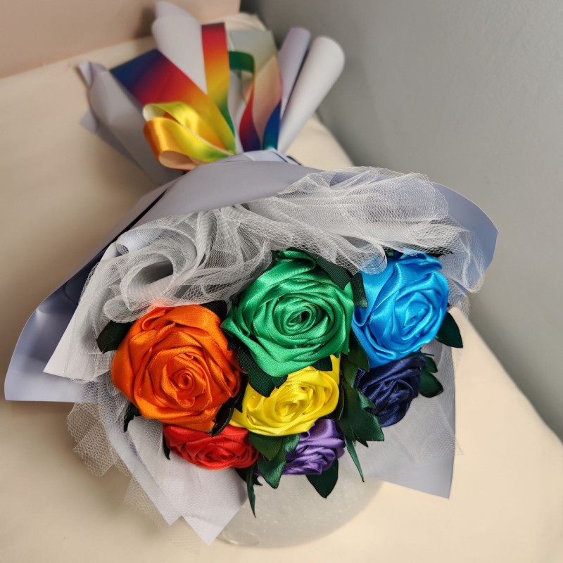 Bouquet di rose con tanti colori