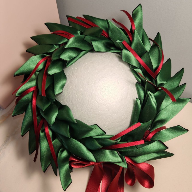 Corona dAlloro in tessuto Modello 1 con fili di raso